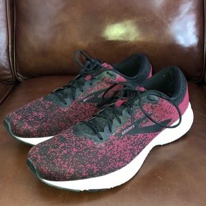 Brooks Launch 6 Size 14